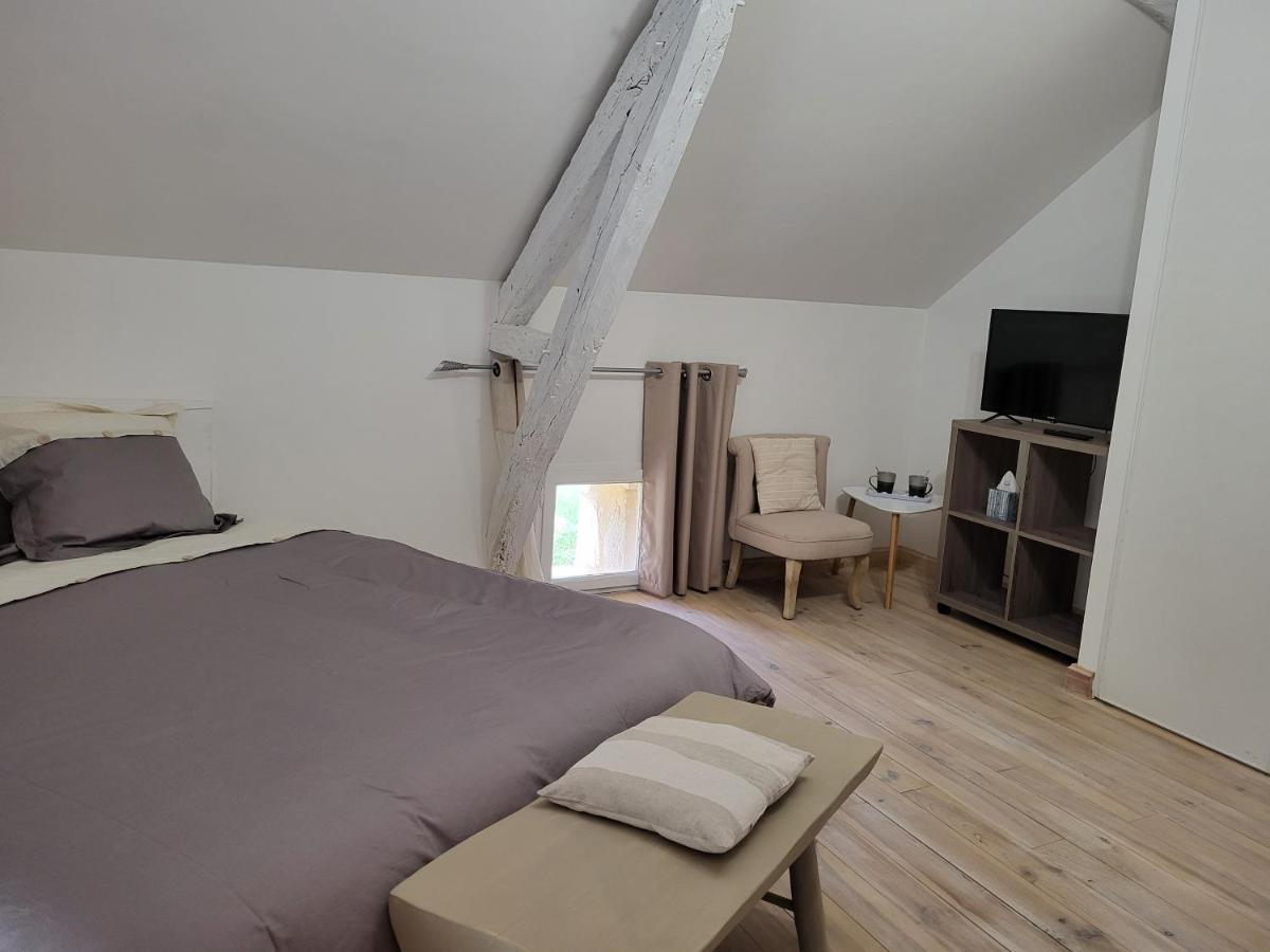 Le Clos Des Figuiers - 3 Chambres D'Hotes De Charme Duravel Exterior photo